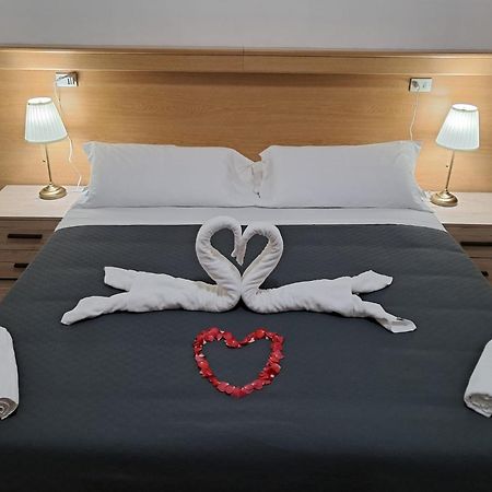 Hotel Tito 2 Местре Экстерьер фото